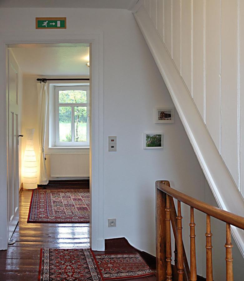 Ruhiges, Gemuetliches Ferienhaus Mit Grossem Garten เวมส์ ภายนอก รูปภาพ